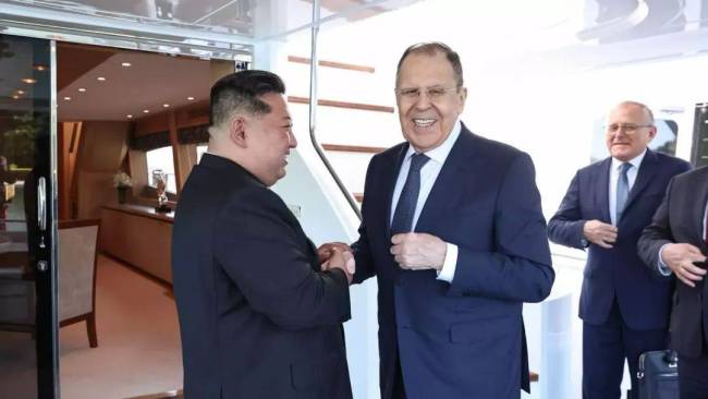 普京给金正恩传口信